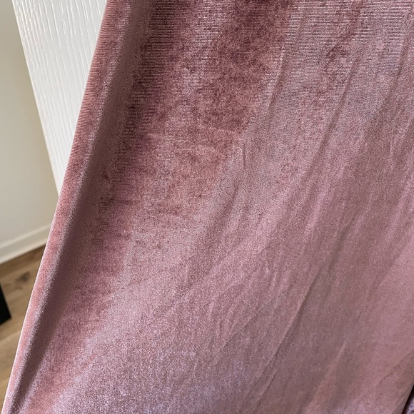 Dress up Boutique Midi Lavender Velvet Wrap Dress Size Medium - never worn - Picture 4 of 4